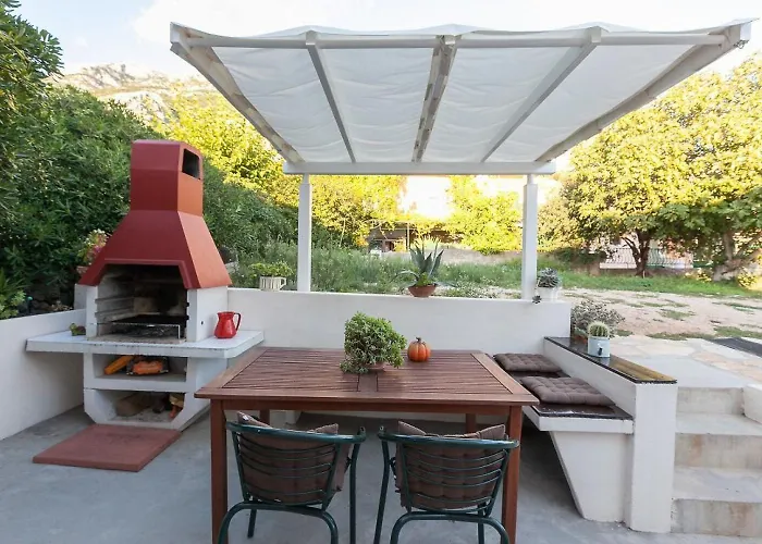 Alta Apartment